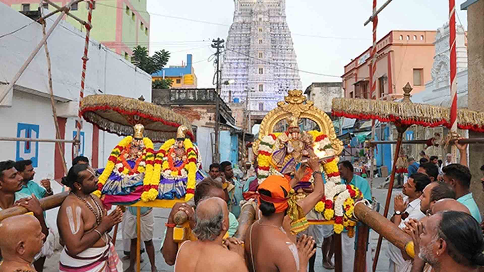 PRANAYA KALAHOTSAVAM OF SRI GOVINDARAJA SWAMY HELD